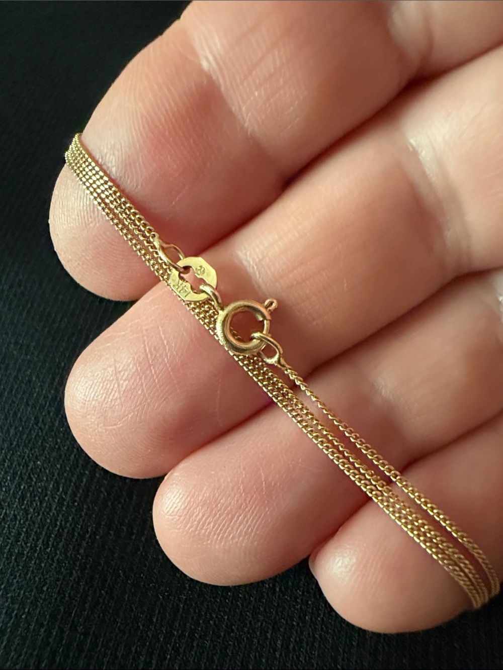 Solid 14K gold classic chain necklace, vintage, 16.5” long - Picture 3 of 7